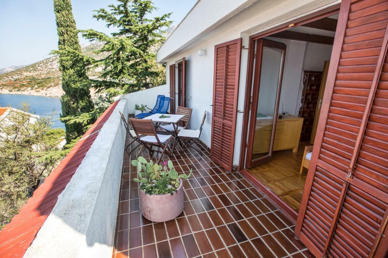 Penthouse Karlobag Apartment Bagian luar foto