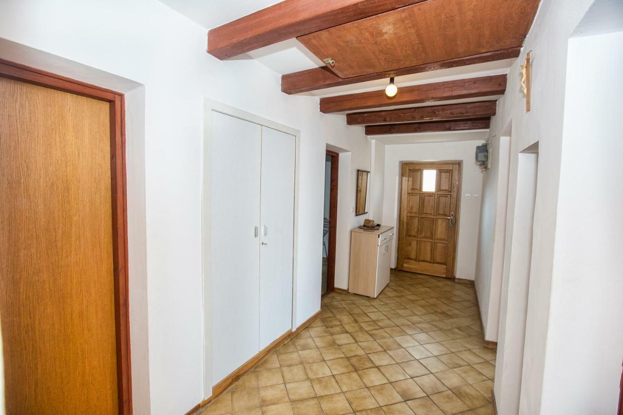 Penthouse Karlobag Apartment Bagian luar foto